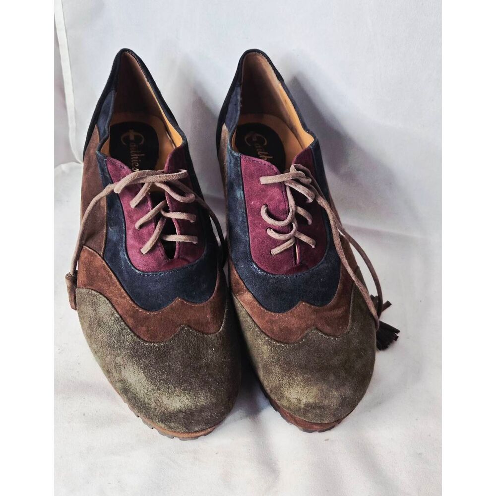 Earthies platform heels